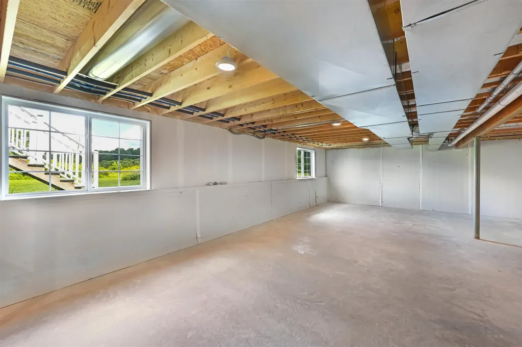 7 Riparian Way Milton VT 05468