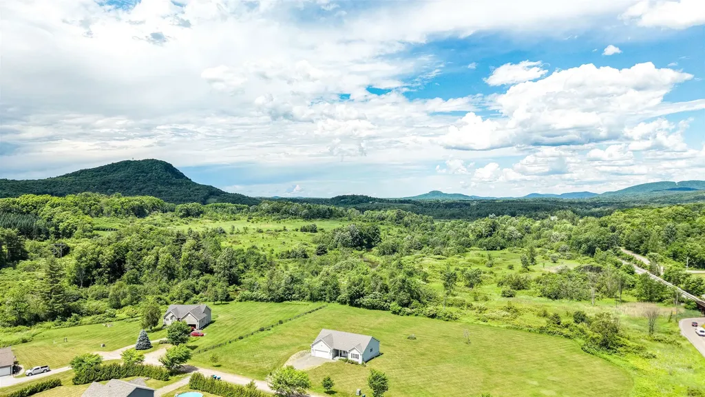 7 Riparian Way Milton VT 05468