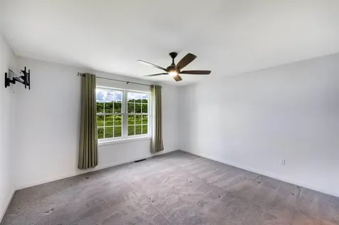 7 Riparian Way Milton VT 05468