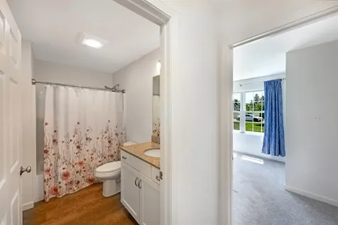 7 Riparian Way Milton VT 05468