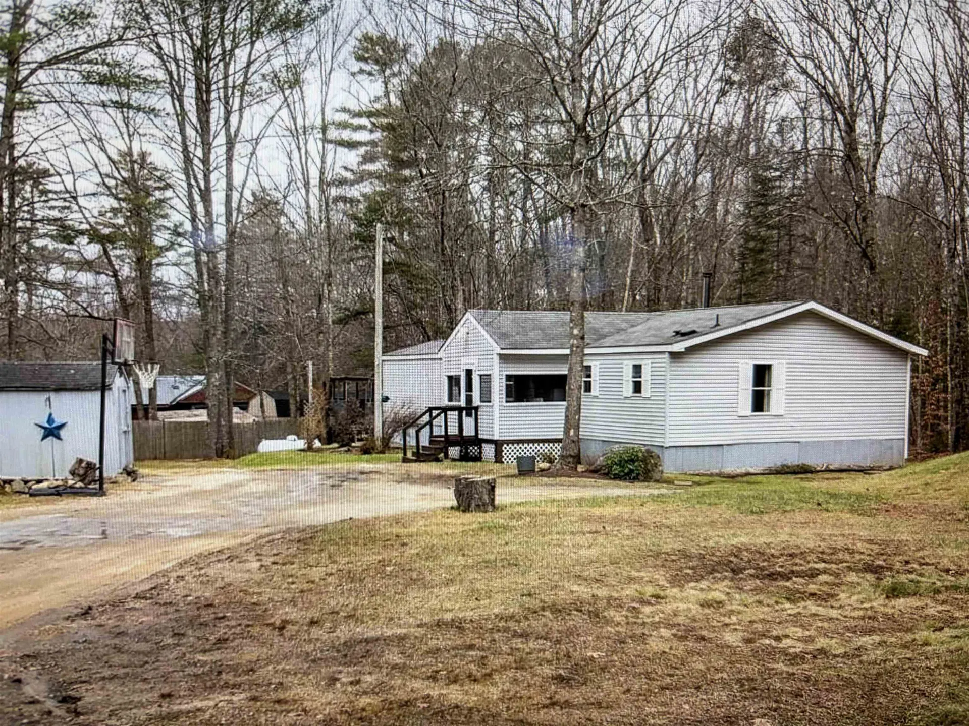 47 Gray Road Barnstead NH 03218