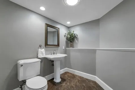 20 Brigham Lane Portsmouth NH 03801