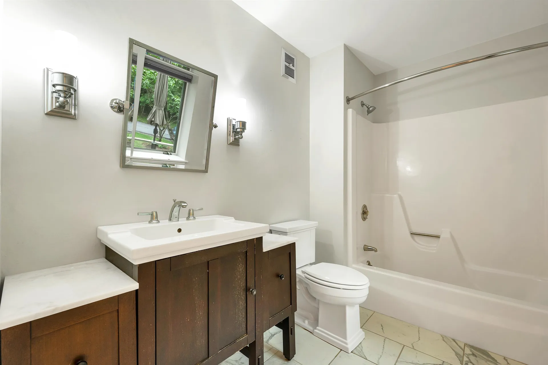 1 Wheelock Wood, Fairview Avenue Hanover NH 03755