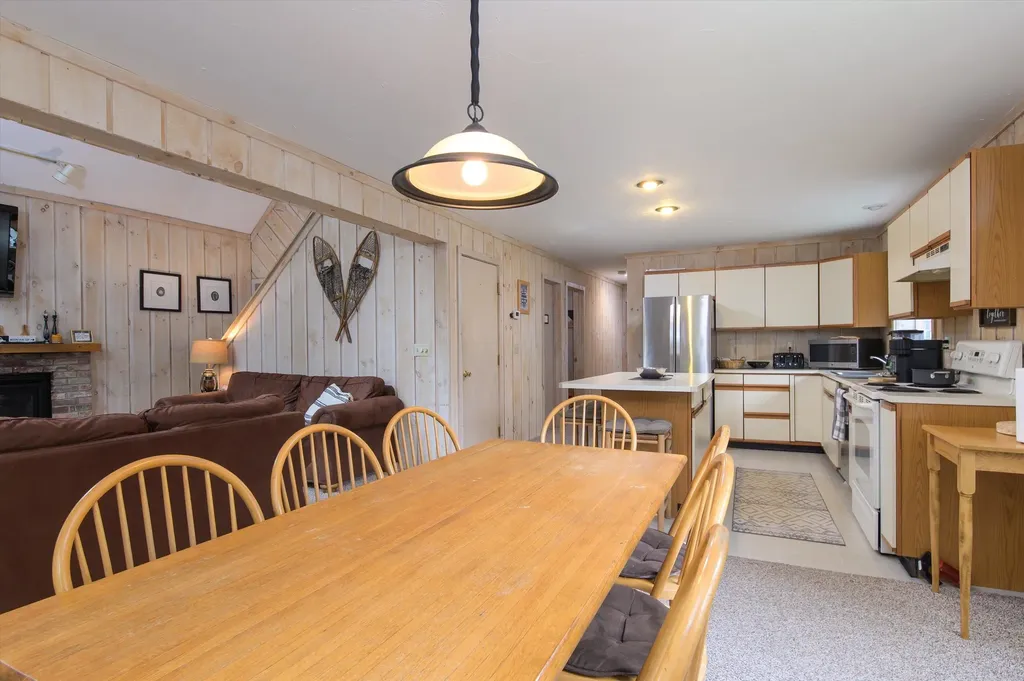 14 Mill Road Dover VT 05356