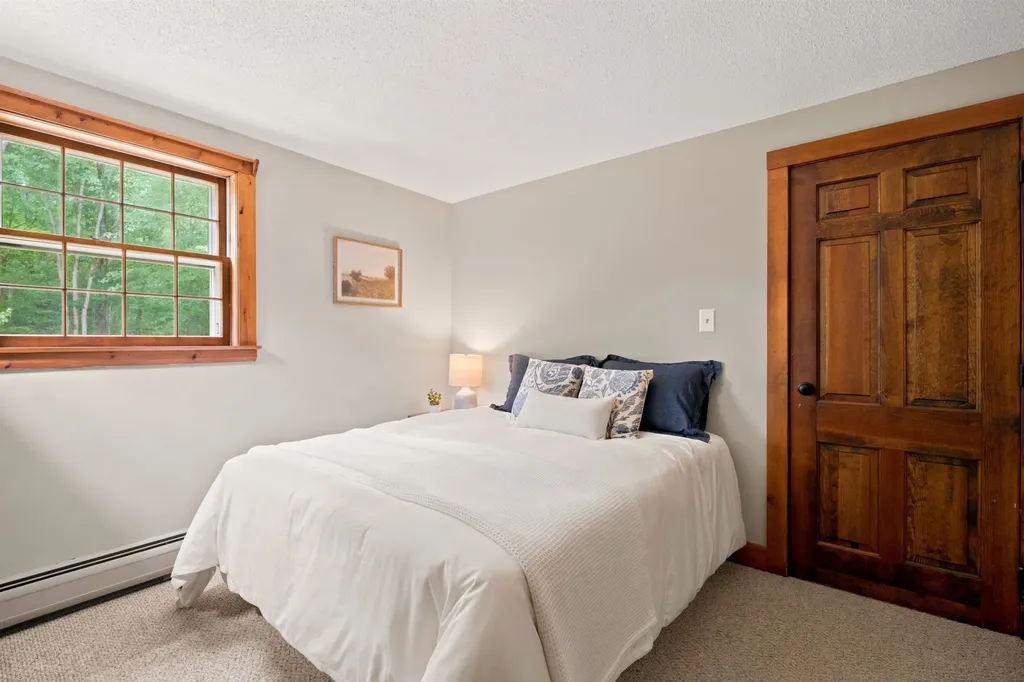 125 Lee Road Moultonborough NH 03254