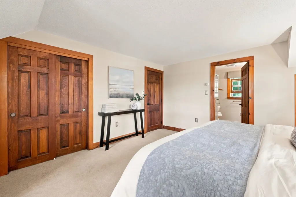 125 Lee Road Moultonborough NH 03254