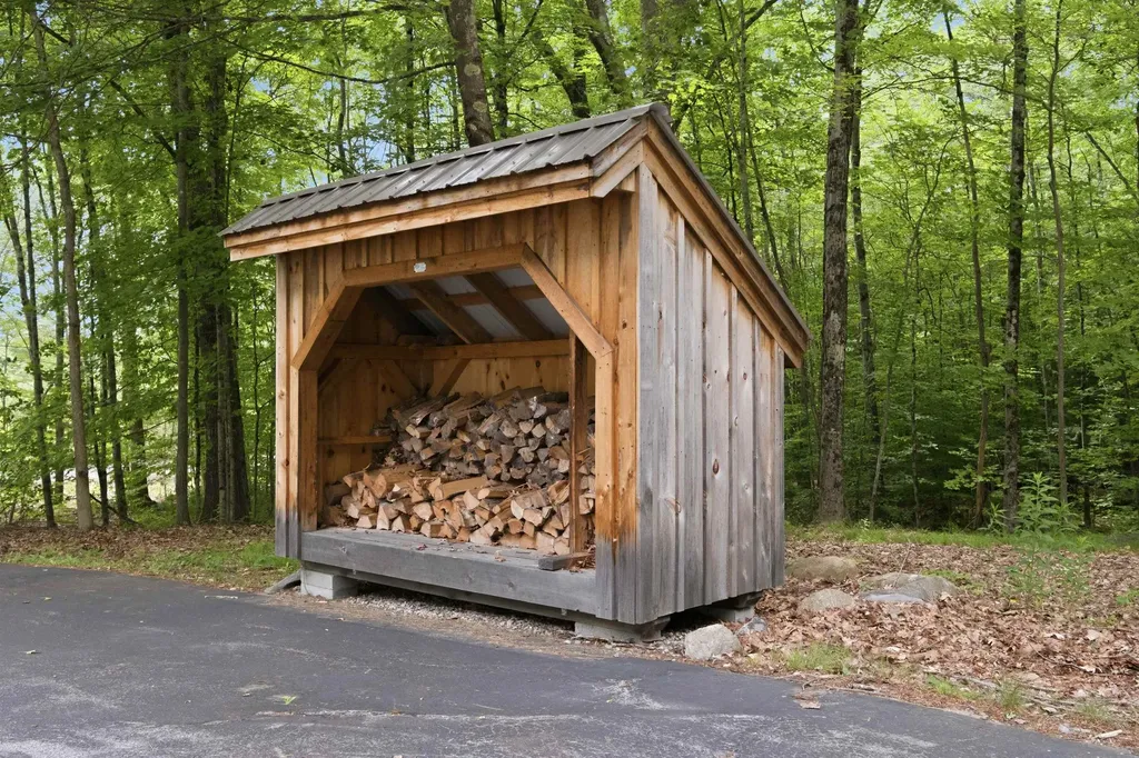 125 Lee Road Moultonborough NH 03254