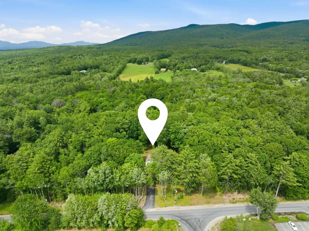 125 Lee Road Moultonborough NH 03254