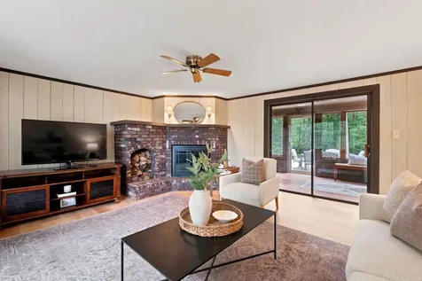125 Lee Road Moultonborough NH 03254