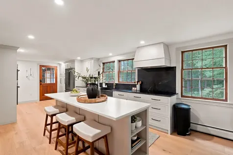 125 Lee Road Moultonborough NH 03254