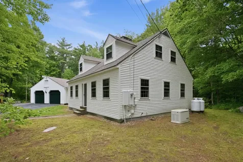 125 Lee Road Moultonborough NH 03254