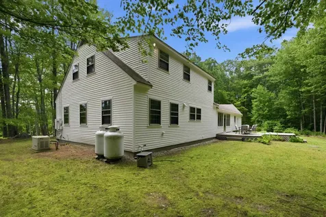 125 Lee Road Moultonborough NH 03254