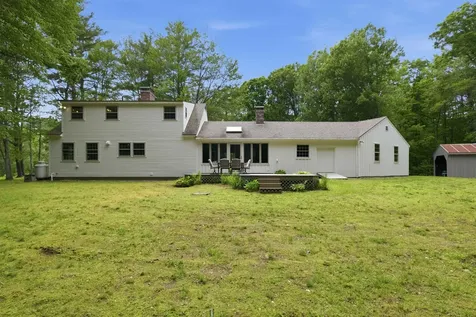125 Lee Road Moultonborough NH 03254