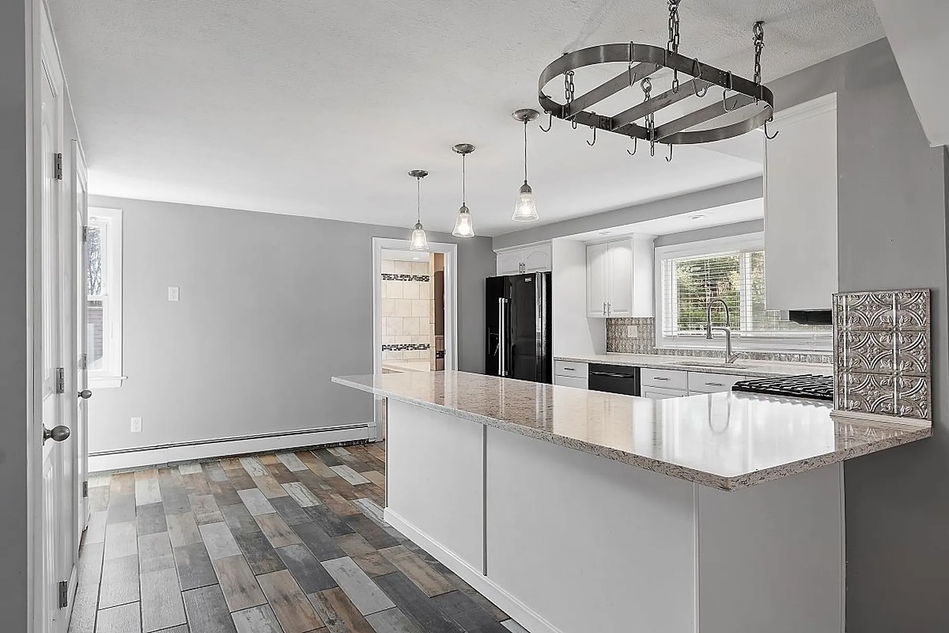 81 N Lowell Road Windham NH 03087