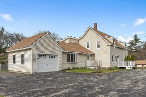81 N Lowell Road Windham NH 03087