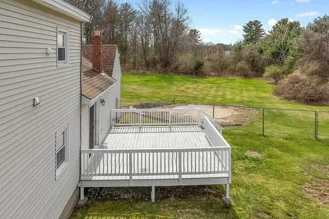 81 N Lowell Road Windham NH 03087