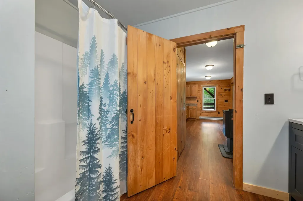 206 Hearse House Road Dorchester NH 03266