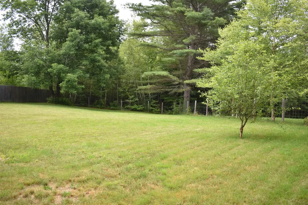 206 Hearse House Road Dorchester NH 03266
