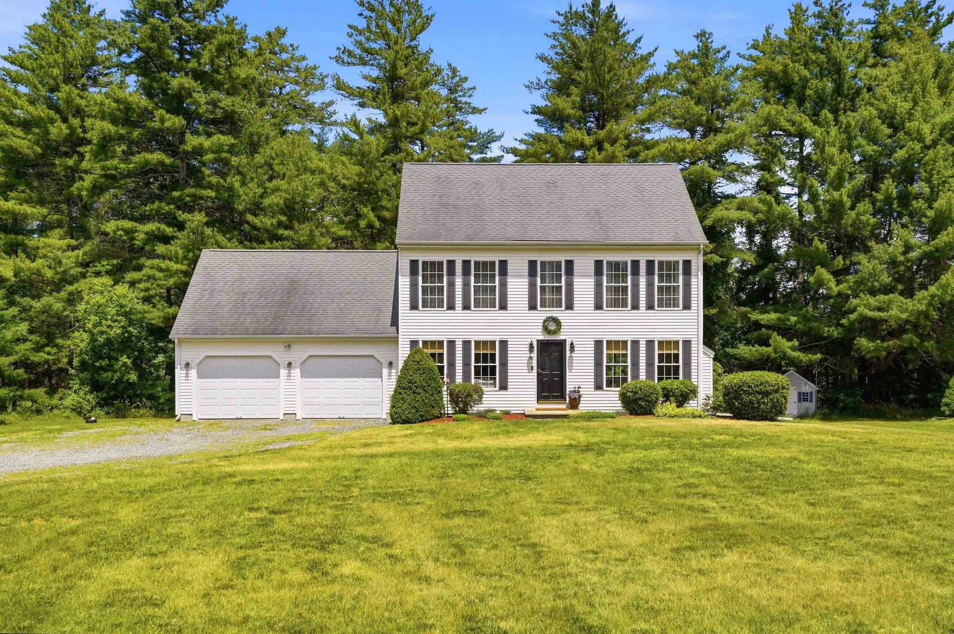 14 Faucher Road Londonderry NH 03053