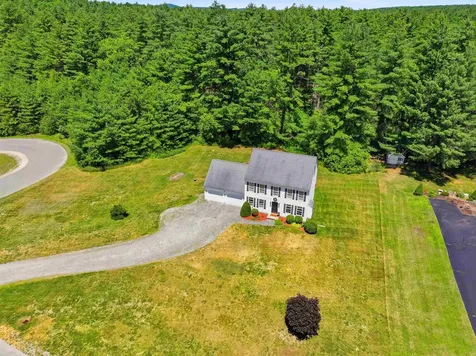 14 Faucher Road Londonderry NH 03053