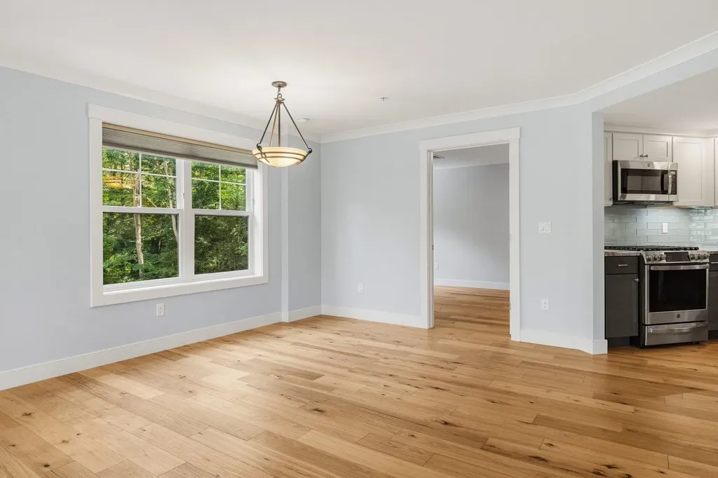 2075 Lafayette Road Portsmouth NH 03801