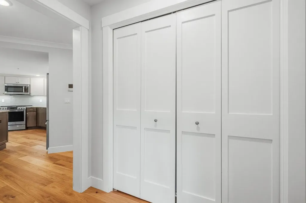 2075 Lafayette Road Portsmouth NH 03801