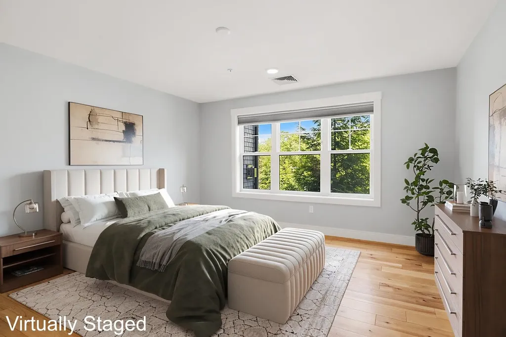 2075 Lafayette Road Portsmouth NH 03801