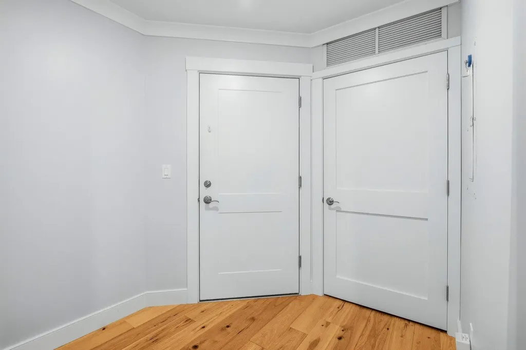 2075 Lafayette Road Portsmouth NH 03801