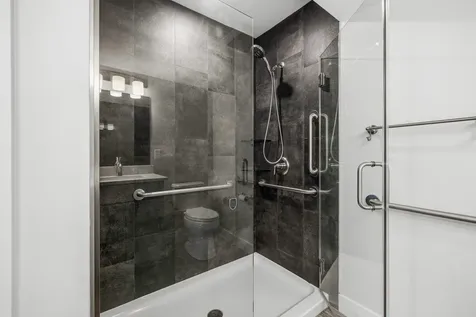 2075 Lafayette Road Portsmouth NH 03801