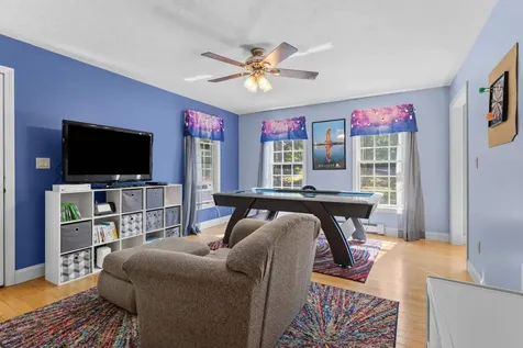 17 Stanley Pond Drive Rochester NH 03839