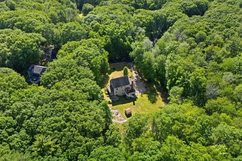 17 Stanley Pond Drive Rochester NH 03839