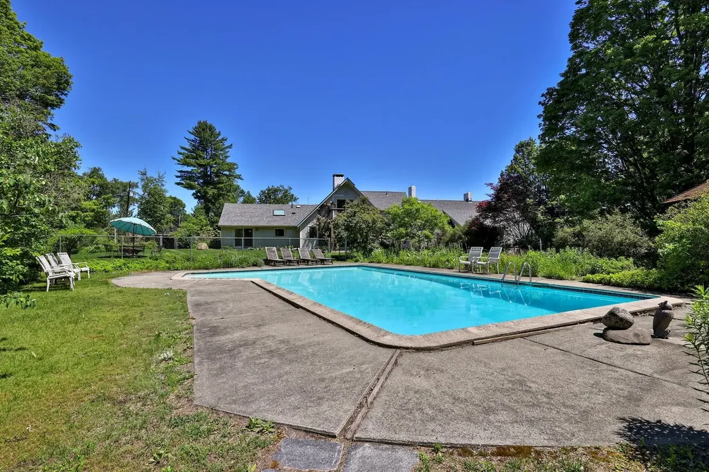 328 Gravelin Road Weathersfield VT 05151