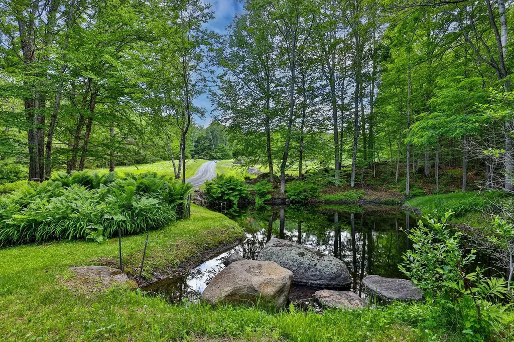 328 Gravelin Road Weathersfield VT 05151