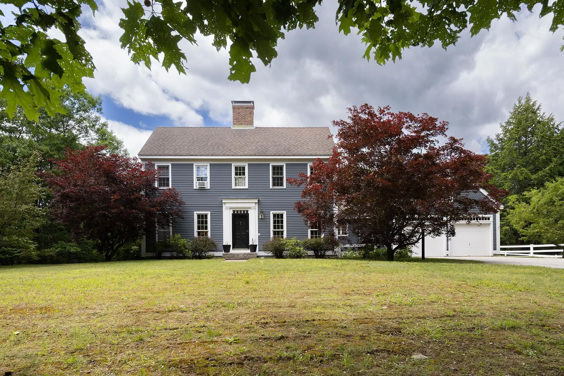 28 Mathews Road Henniker NH 03242