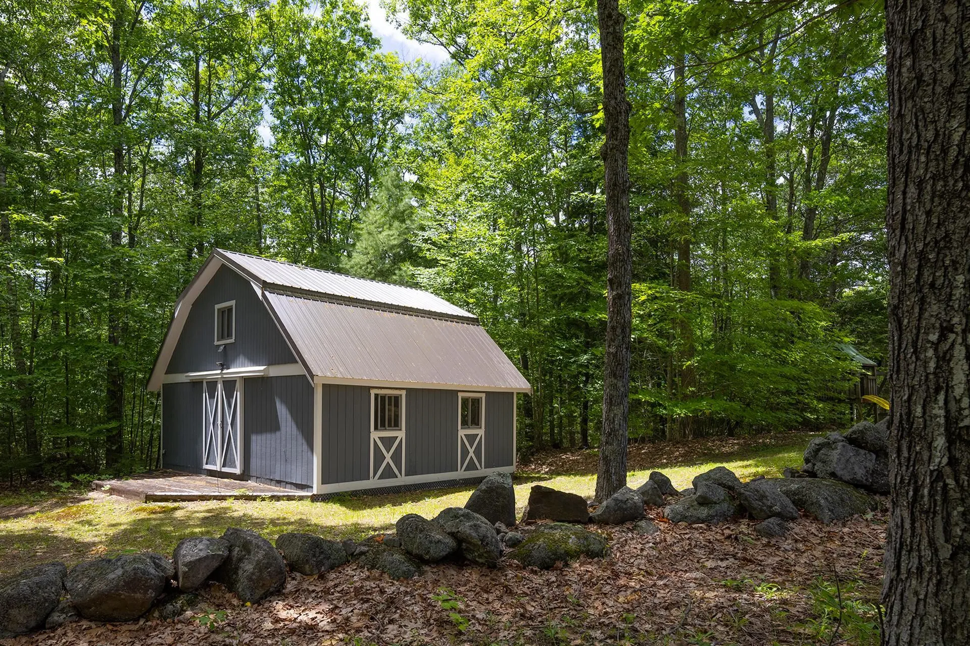 28 Mathews Road Henniker NH 03242
