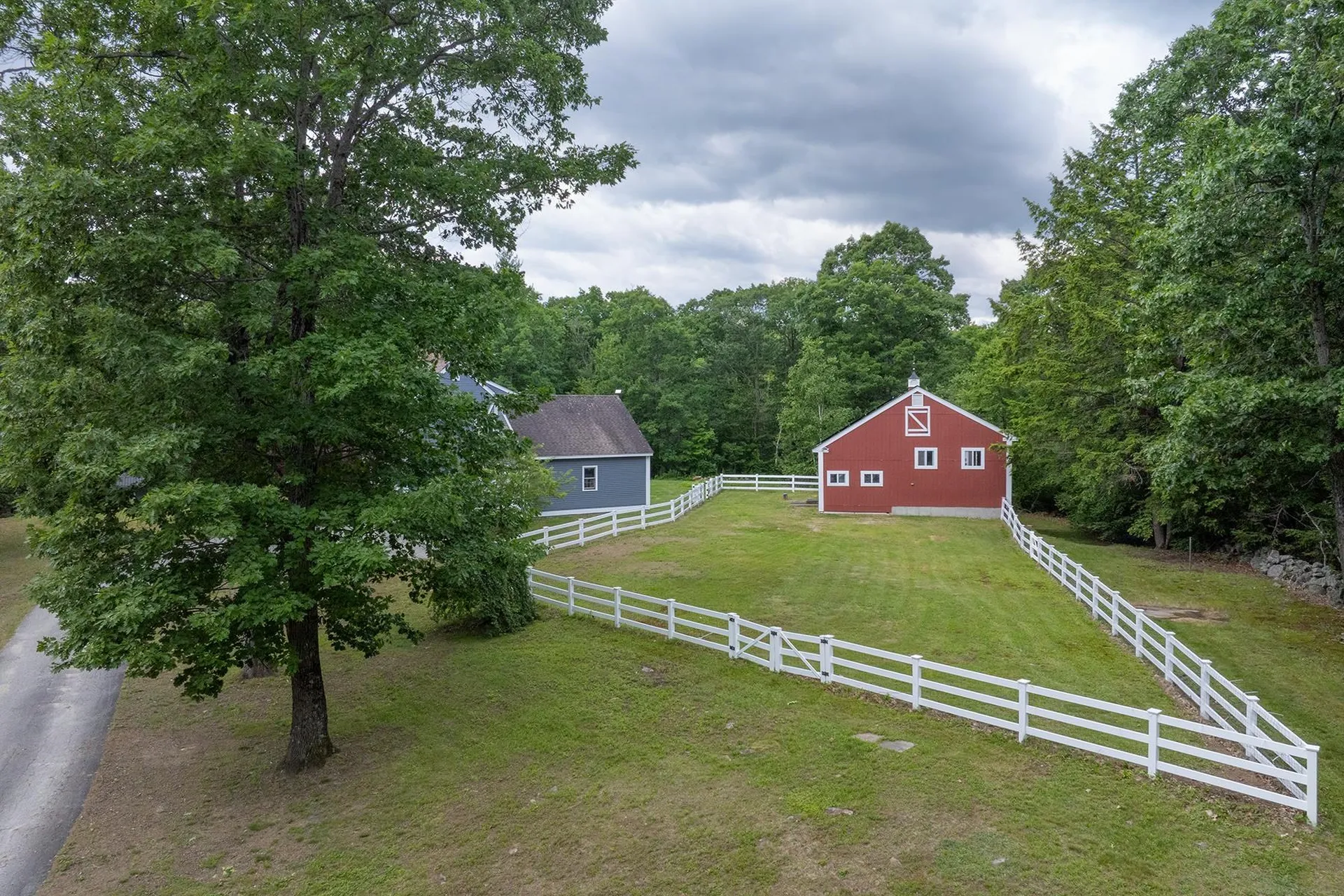 28 Mathews Road Henniker NH 03242