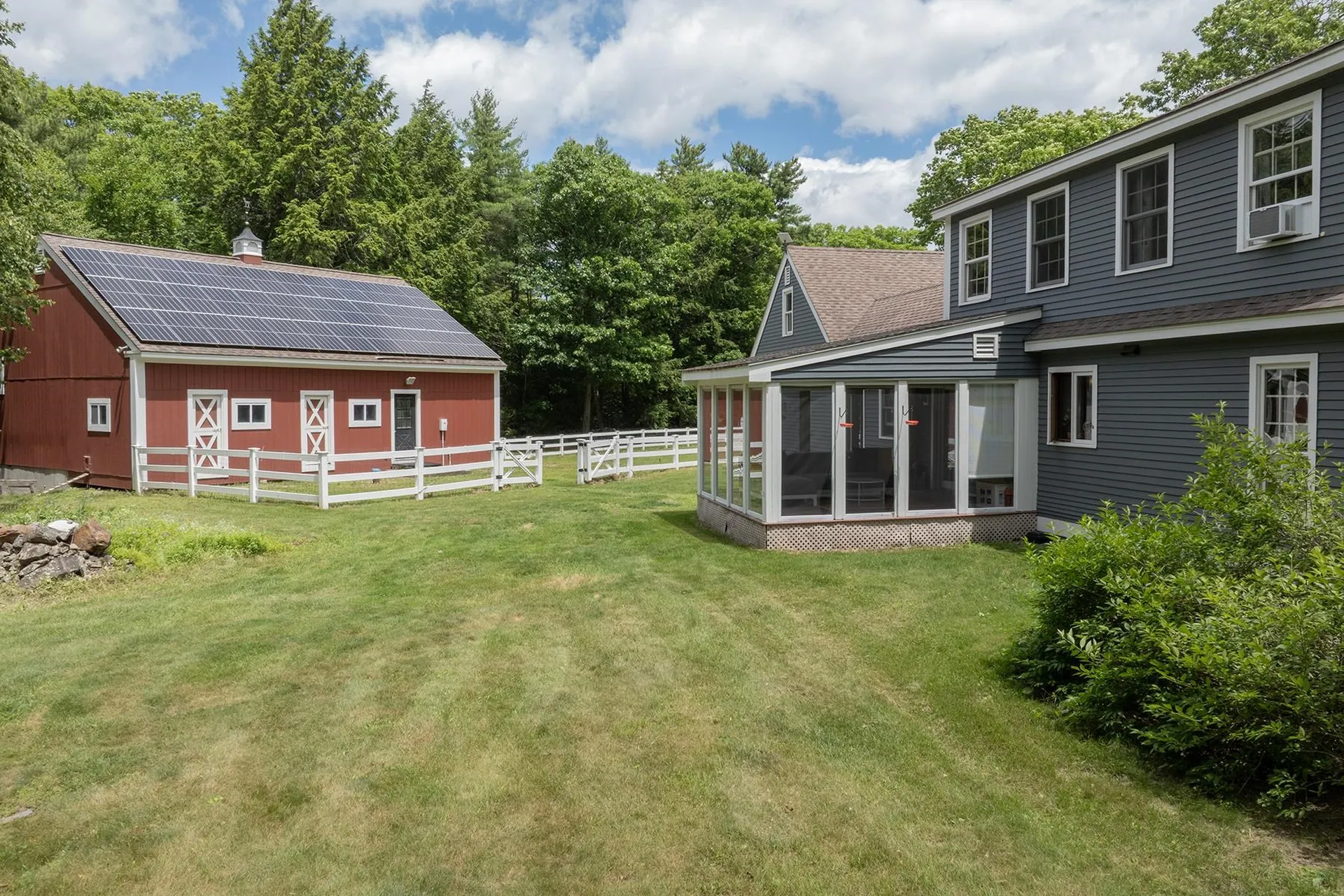 28 Mathews Road Henniker NH 03242