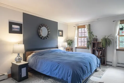 28 Mathews Road Henniker NH 03242