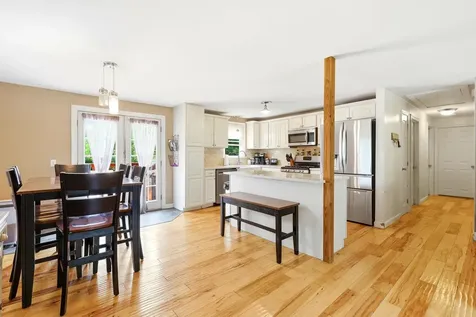 5 Berkley Street Merrimack NH 03054