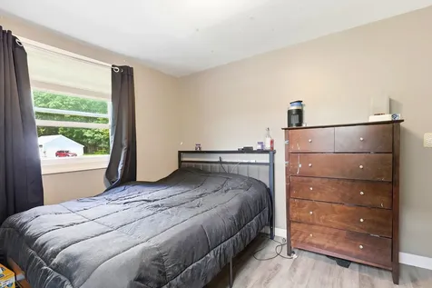 5 Berkley Street Merrimack NH 03054