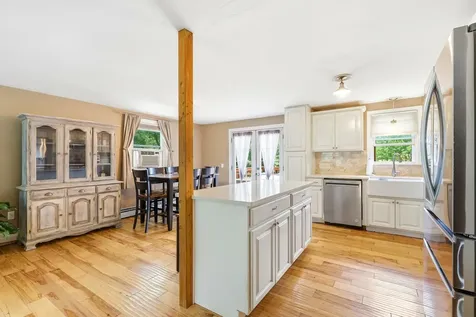 5 Berkley Street Merrimack NH 03054