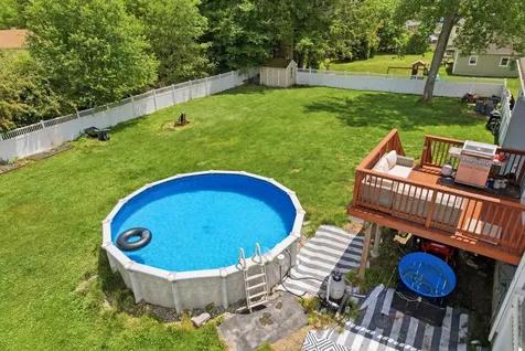 5 Berkley Street Merrimack NH 03054
