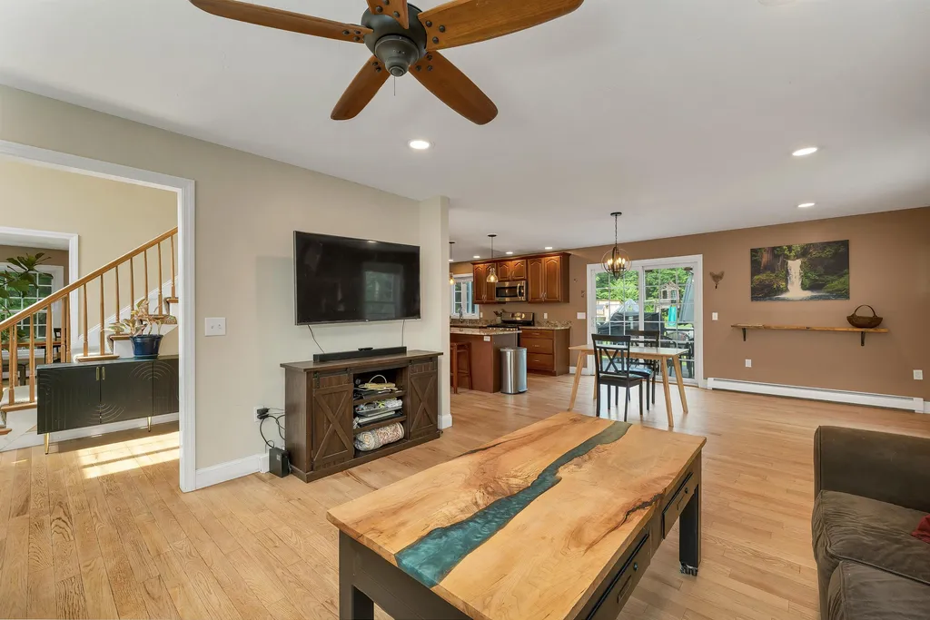 58 Blueberry Lane Gilmanton NH 03837-4502