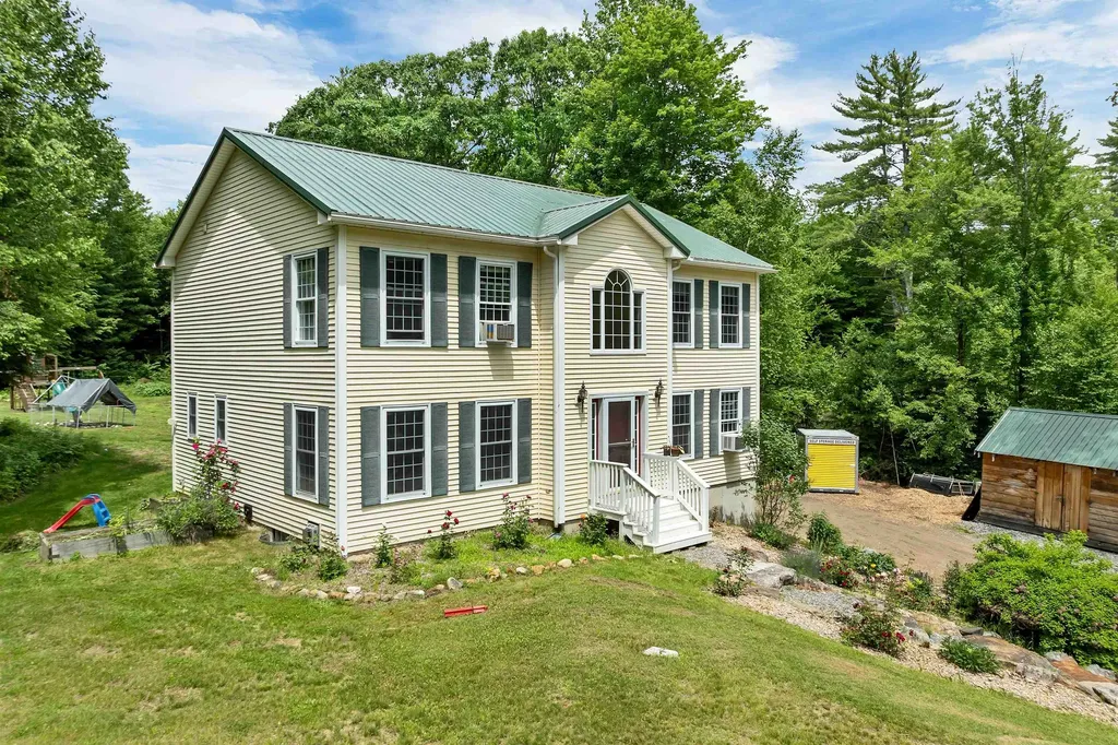 58 Blueberry Lane Gilmanton NH 03837-4502