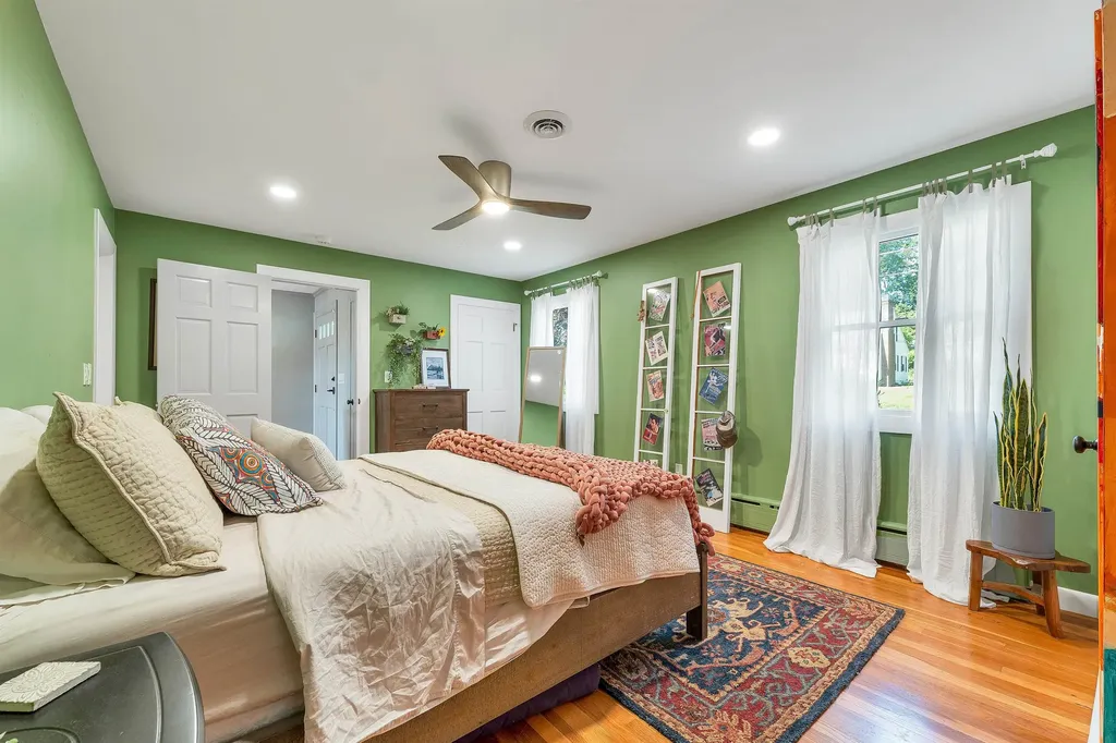 126 Shore Drive Laconia NH 03246