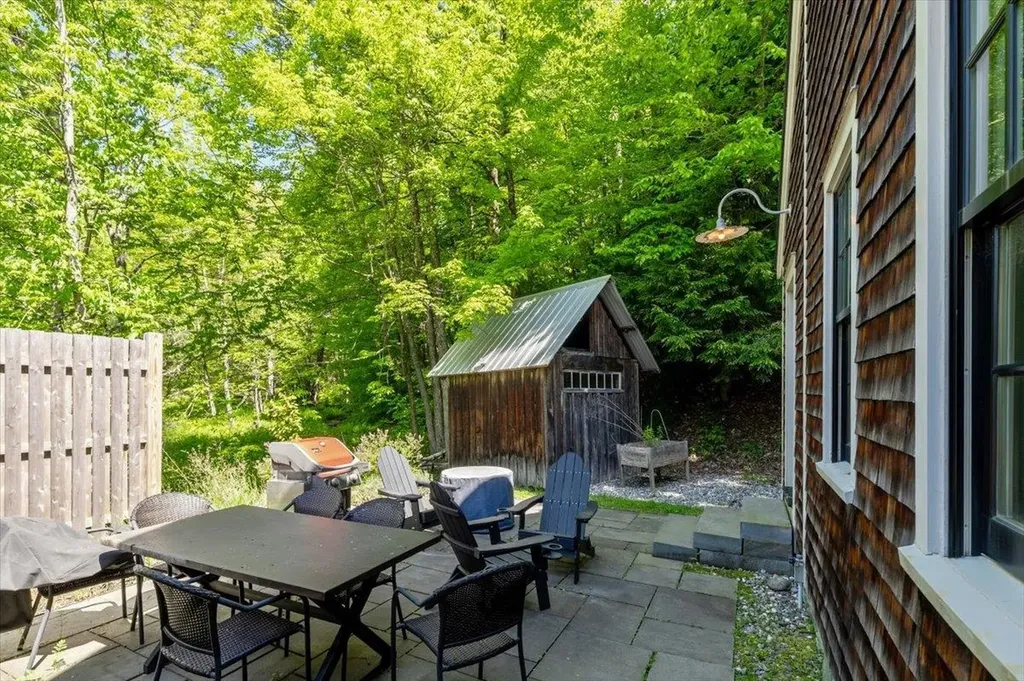 4780 Mountain Road Stowe VT 05672