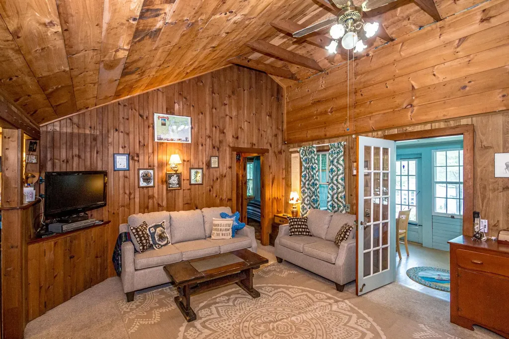 976 Lovell Lake Road Wakefield NH 03872