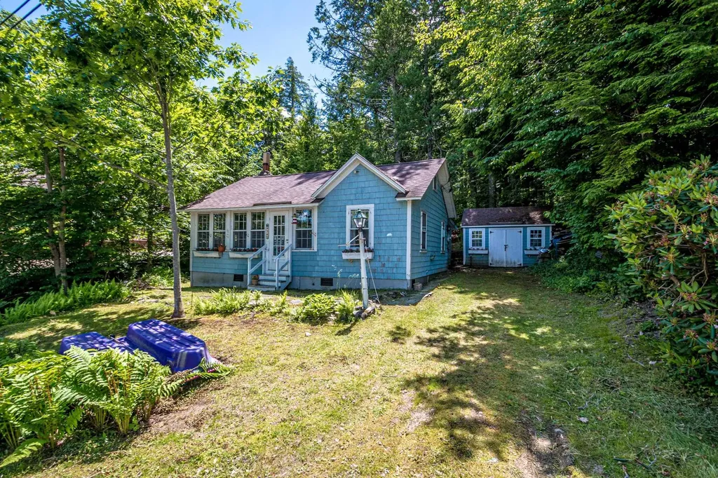 976 Lovell Lake Road Wakefield NH 03872
