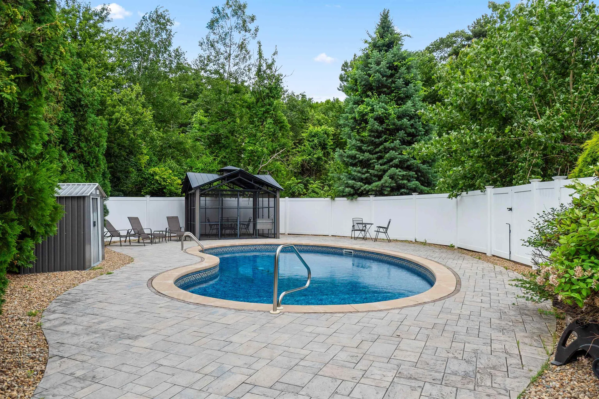 271 Merritt Nyberg Lane Manchester NH 03104