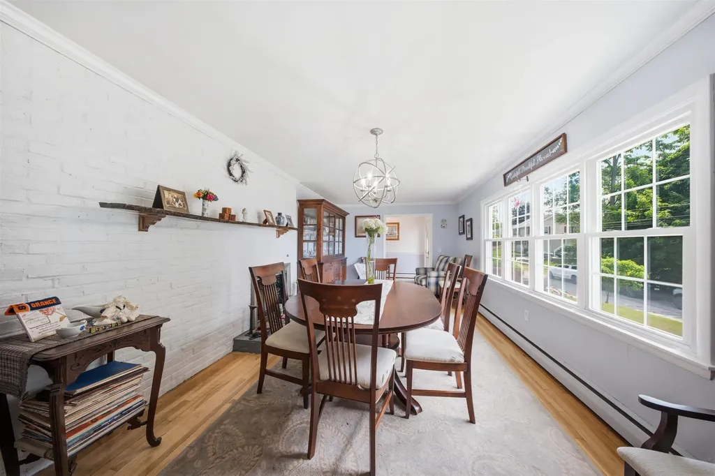 494 Laurel Street Manchester NH 03103